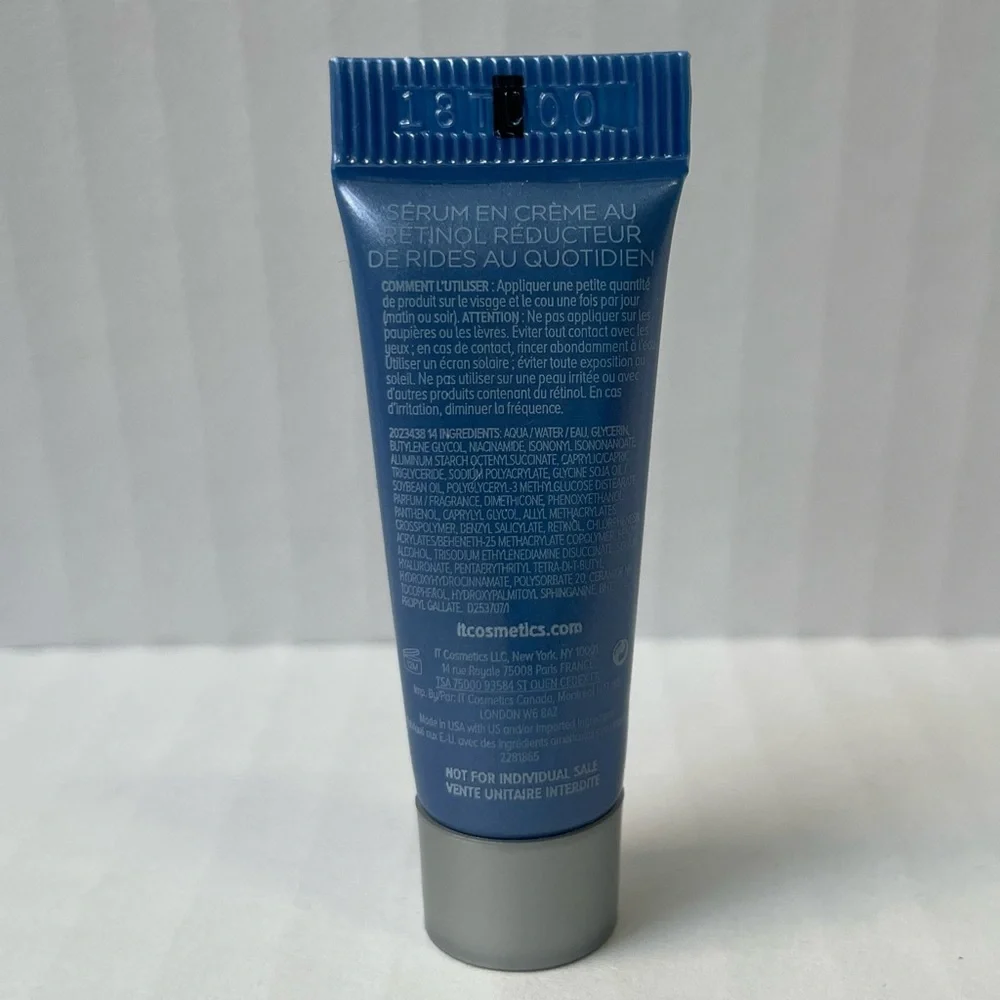 IT Cosmetics
Hello Results Wrinkle-Reducing Daily Retinol Serum-in-Cream - Picture 2 of 2